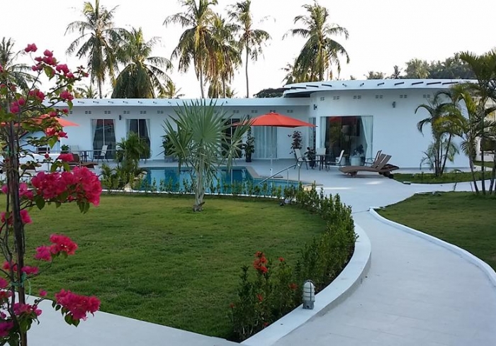 1 bedroom apartment in boutique resort @ Promthep Cape